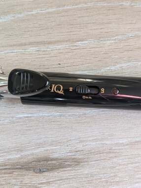 Power IQ Black Curling Iron